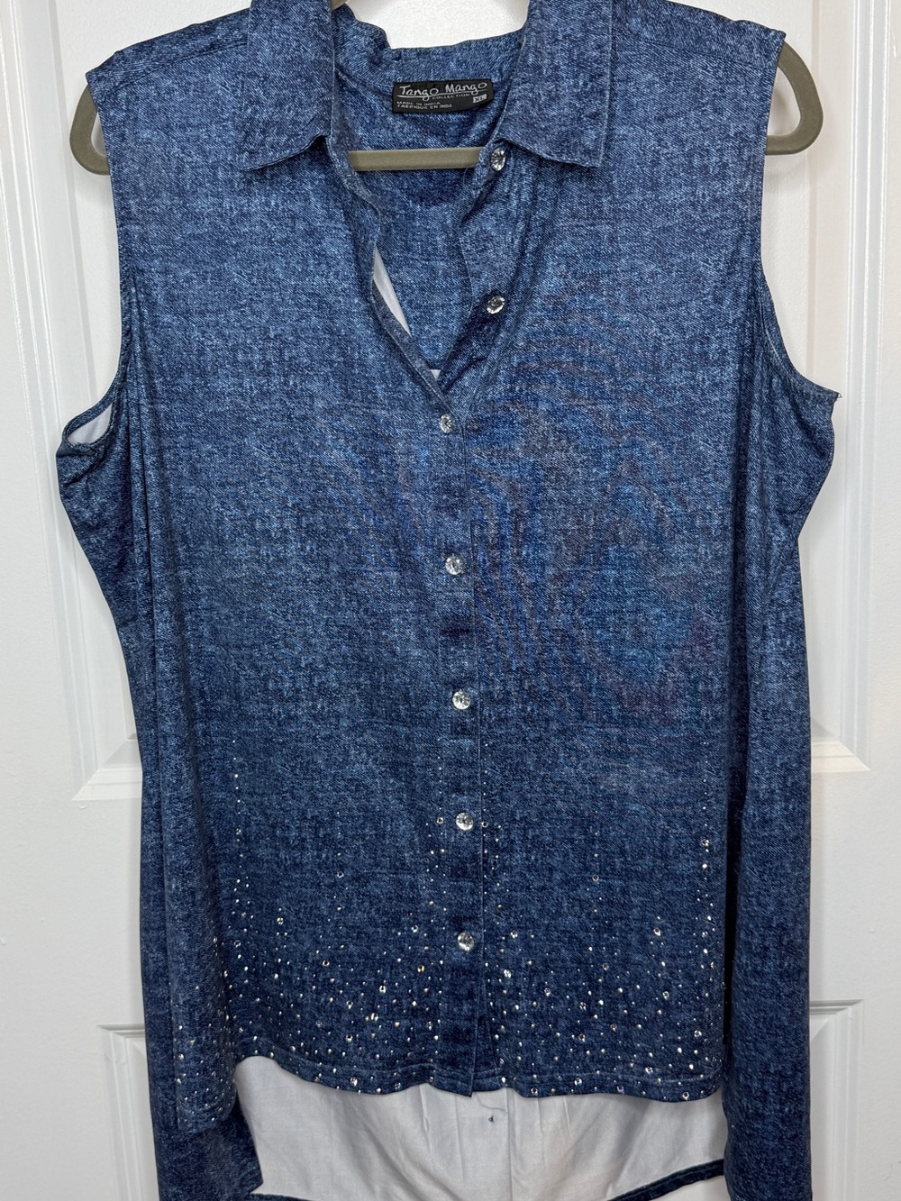Tango Mango XL Hi-lo Hem Blue Sleeveless Button-Down Tunic Gem Accents | EUC - Picture 2 of 7